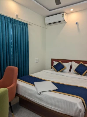 best 24 hours check in hotels in hotel srinidhi inn bangalore