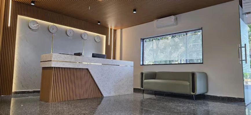 luxury hotel in hotel srs manor bangalore