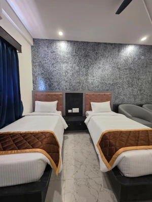 best couple friendly hotels in hotel srs manor bangalore