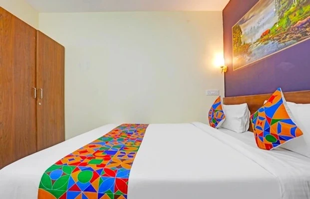 hotel near bangalore railway station - hotel sujatha international