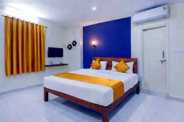 hotel with swimming pool in ramamurthy nagar, bangalore - hotel sujatha international