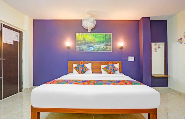 best hotel stay in hotel sujatha international bangalore