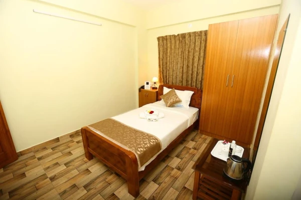 hotel near bangalore railway station - hotel the shack