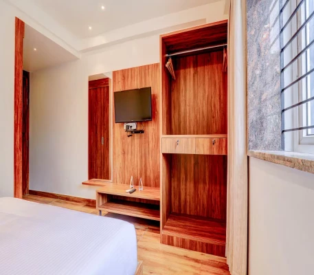 jacuzzi hotel in domlur, bangalore - hotel triton suites bangalore by bestinn leisure