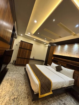 hotel with swimming pool in banashankari, bangalore - hotel white rock