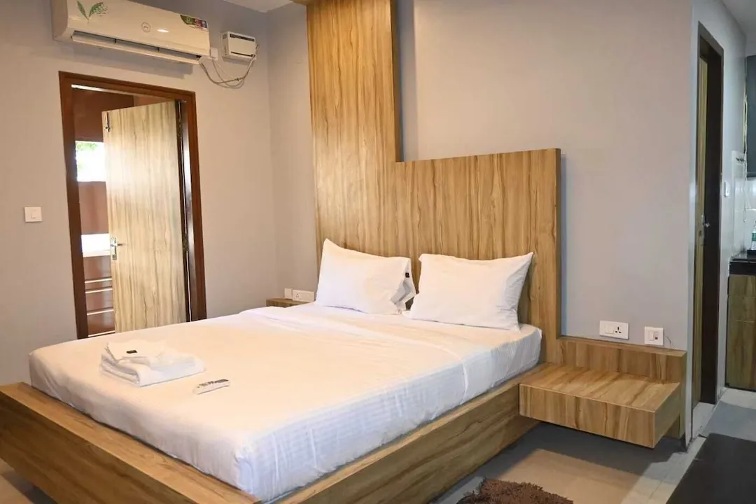 couple hotels in hotel zipp lite bangalore