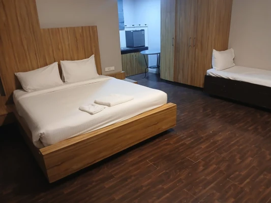 4 star hotels in hotel zipp lite bangalore