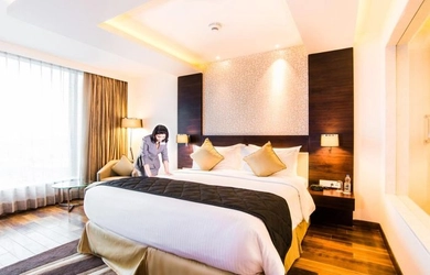 Howard Johnson By Wyndham