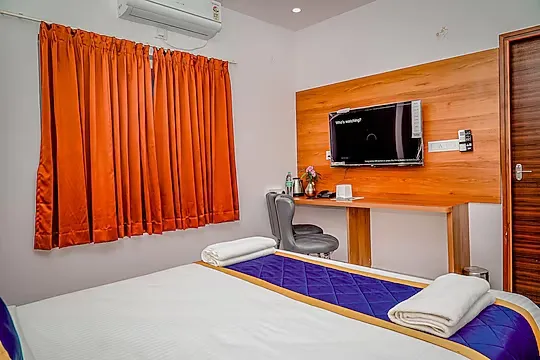 day stay hotels in keerthis comforts bangalore airport hotel bangalore