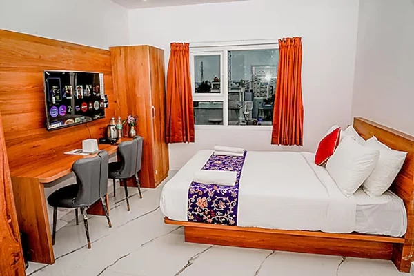 best luxury hotels in keerthis comforts bangalore airport hotel bangalore