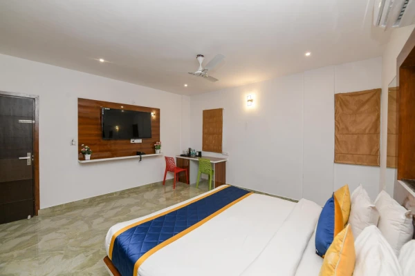 best hourly hotels in keerthis royal suites bangalore