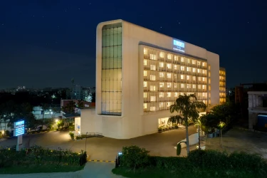 family holiday hotels in keys select by lemon tree hotels hosur road bangalore bangalore