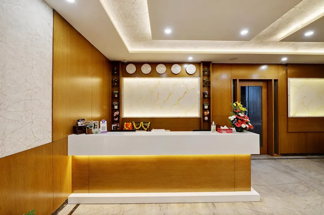 best hourly stay in la sara gateway bangalore