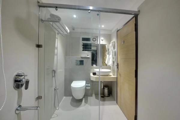 hotel with gym in sahakar nagar, bangalore - la sara pride