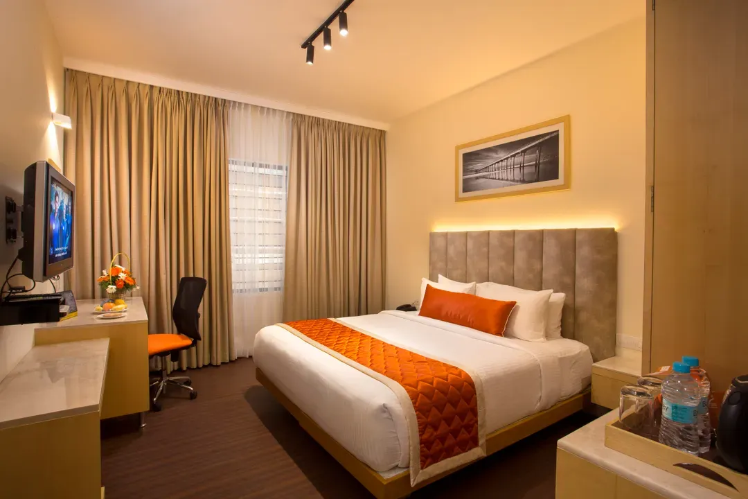 online room booking in shantinagar, bangalore - langford keys by tgi