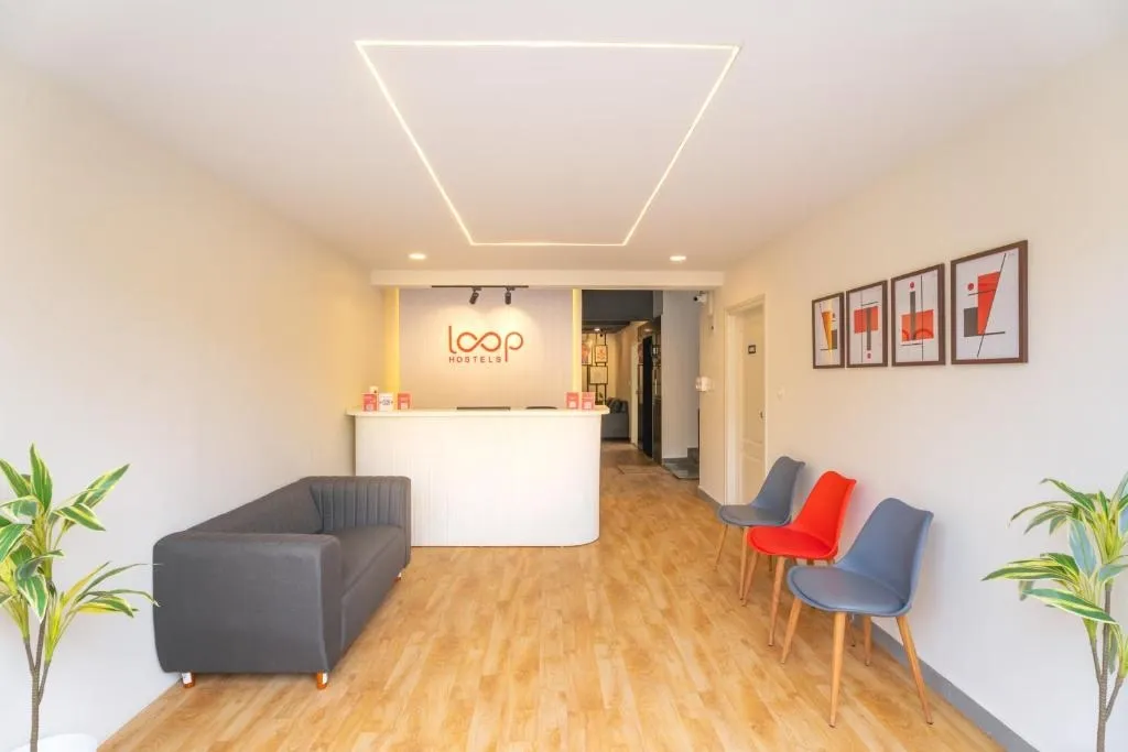 budget hotel in hsr layout, bangalore - loop by zolo hsr layout bangalore