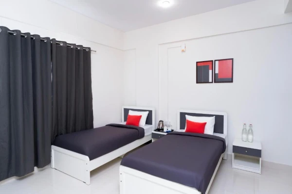 hotel with bar in hsr layout, bangalore - loop by zolo hsr layout bangalore