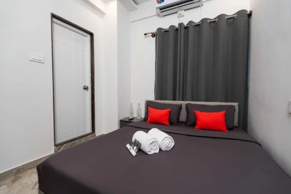 family hotel with pool in koramangala, bangalore - loop by zolo koramangala