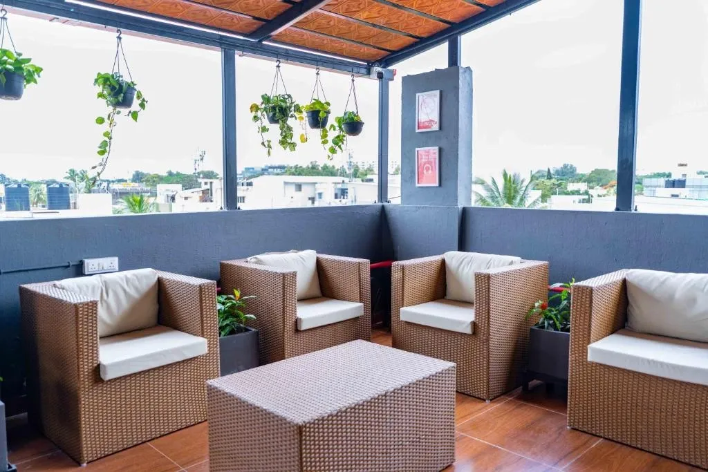 hotel with banquet hall in koramangala, bangalore - loop by zolo koramangala