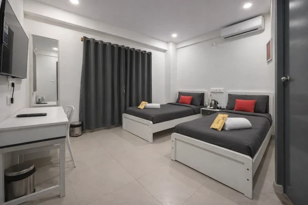 hotel in sanjay nagar, bangalore for couples - loop by zolo ramaiah bangalore