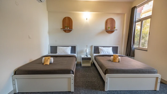 hotel with banquet hall in bommanahalli, bangalore - loop by zolo silk board