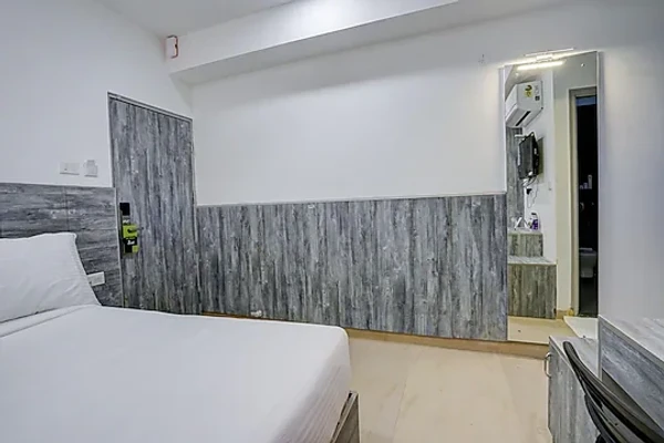 tourist hotels in myspace express balaji paradise bangalore