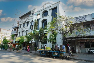 unmarried couple friendly hotels in myspace express balaji residency bangalore