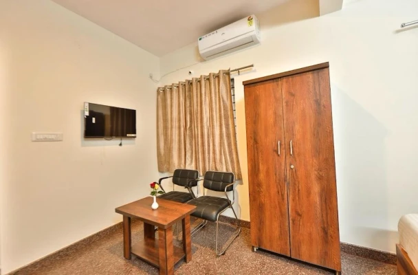 best luxury hotels in new town mc residency & hotel bangalore