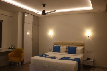 hotel near bangalore railway station - niharika heights luxury hotel