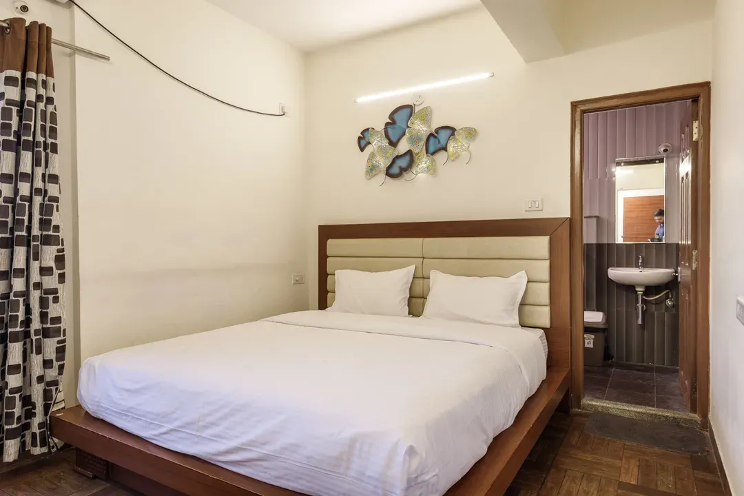 best hotel stay in peace lily bangalore