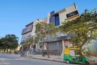 cheap and best hotels in petals otium business hotel bangalore