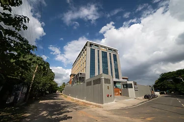 best day stay hotels in r g grand hotel and convention bangalore