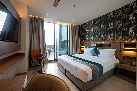 night stay hotels in r g grand hotel and convention bangalore