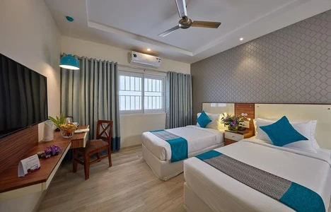 hotel with meeting room in indiranagar, bangalore - regenta inn indiranagar by royal orchid hotels