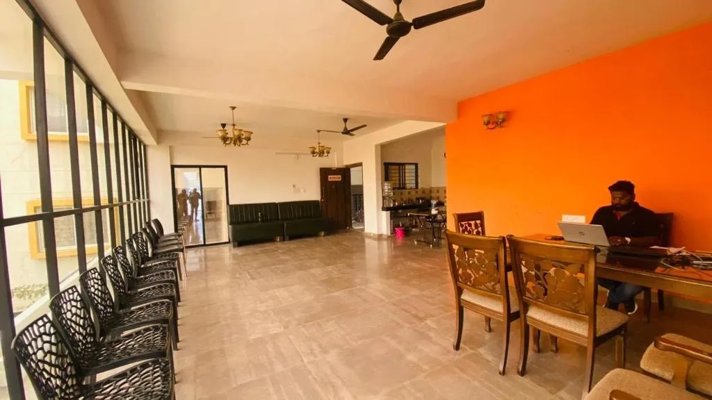 best budget hotels in royal group of hotels bangalore