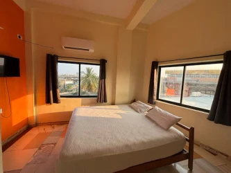 luxury hotels in royal group of hotels bangalore