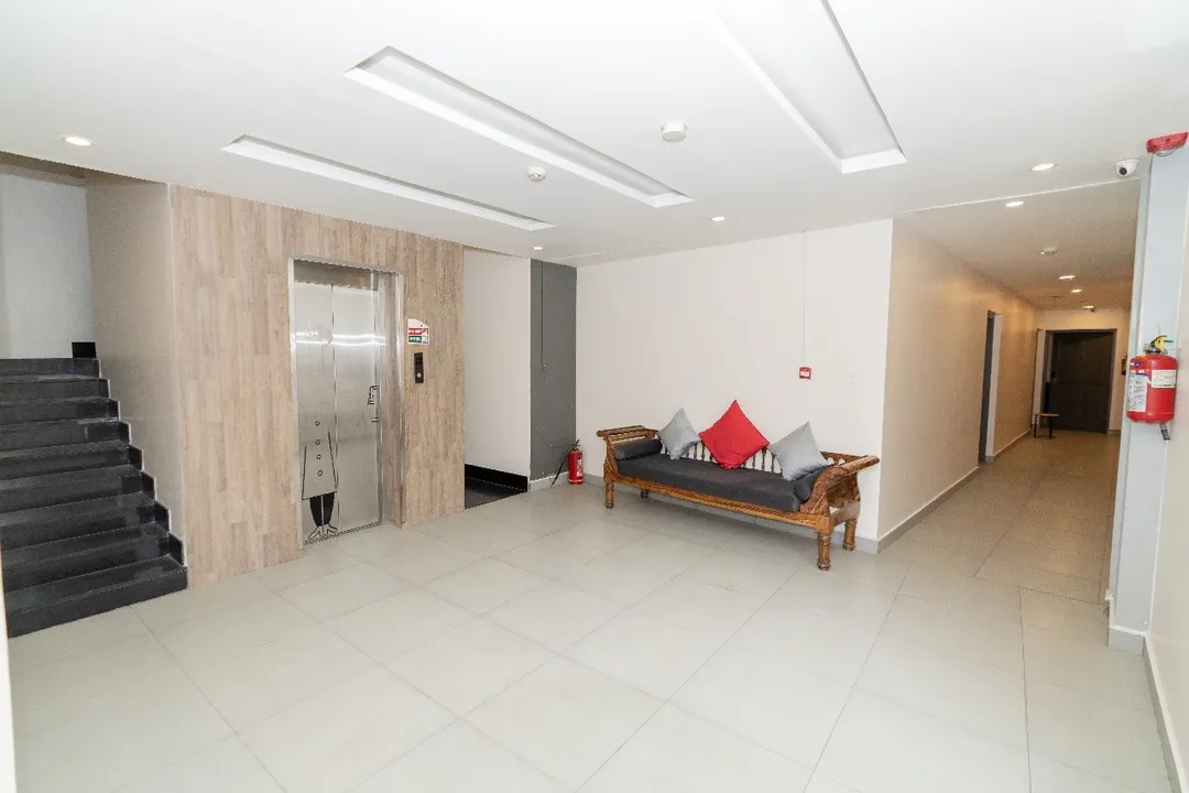 tourist hotels in royal samrat residency bangalore