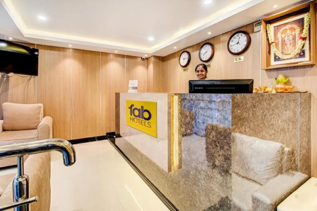 business hotels in royal suites bangalore