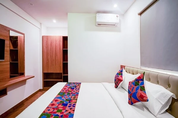 24 hours check in hotels in sk oak suites bangalore