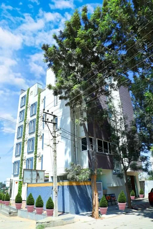 best hourly hotels in sky loft hotel (a unit of jtroyal) bangalore