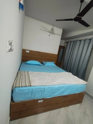 hotel near bangalore airport - sm happy stay rooms