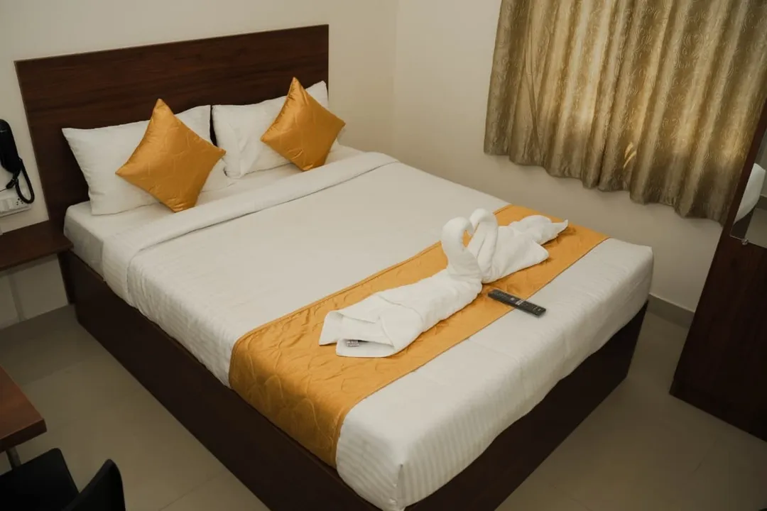 good hotels in sri sai suites bangalore