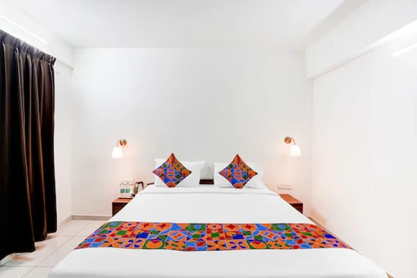 unmarried couple friendly hotels in srinidhi stay inn bangalore