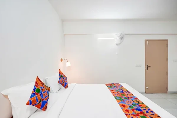 best short stay hotels in srinidhi stay inn bangalore