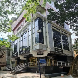hotel stay in srs elegance bangalore