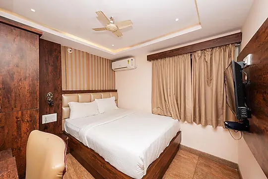 honeymoon hotels in srs elegance bangalore