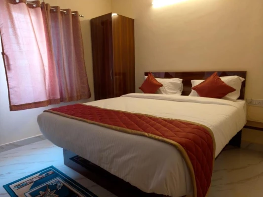 hotels for couple in star light suites bangalore
