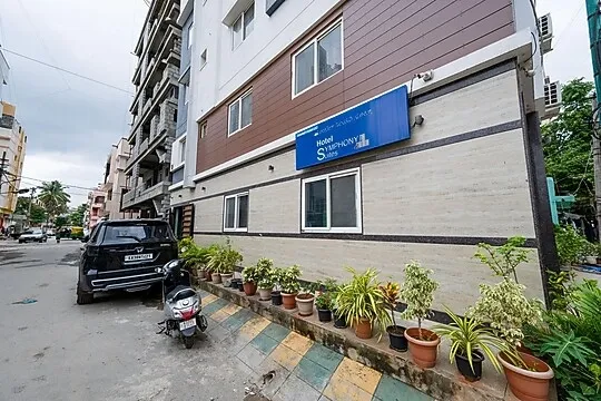 best 5 star hotels in symphony suites grand bangalore