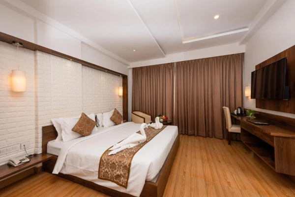 couple hotels in the liverpool red hotel bangalore