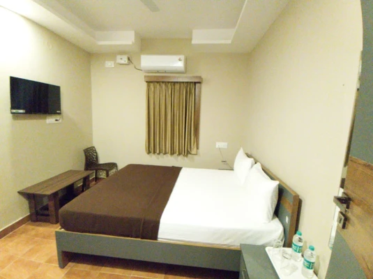 best hourly stay hotels in the nisarga suite bangalore